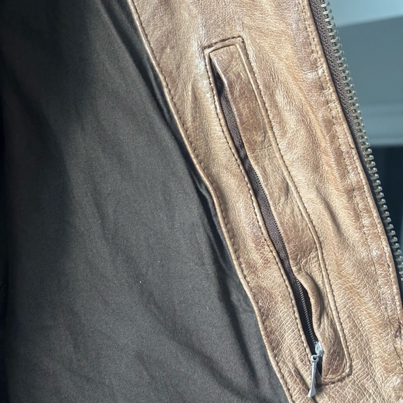 Original Levi’s vintage Brown Leather Jacket - Picture 6 of 7